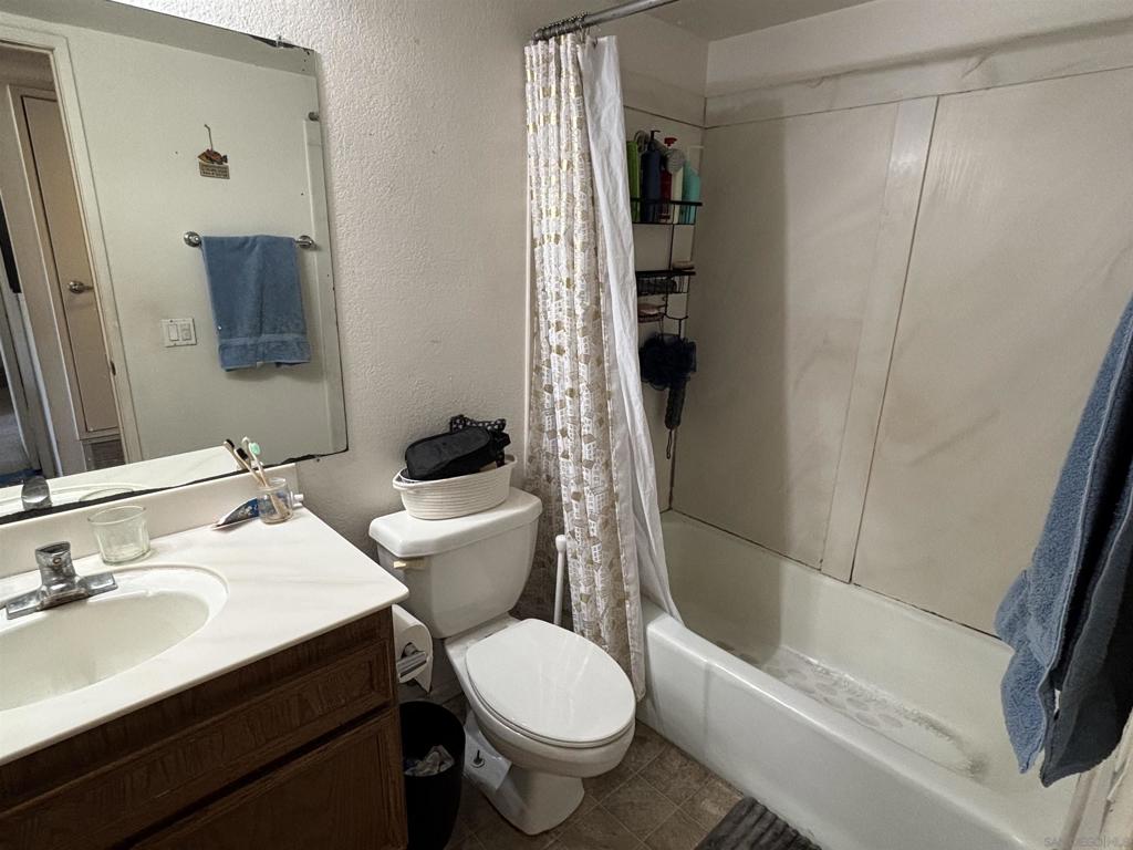 6966 Camino Revueltos Property Photo 10