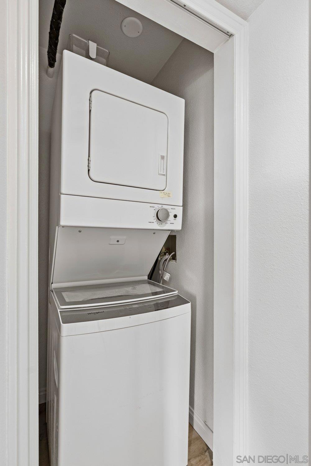 7509 Draper 210 Property Photo 19