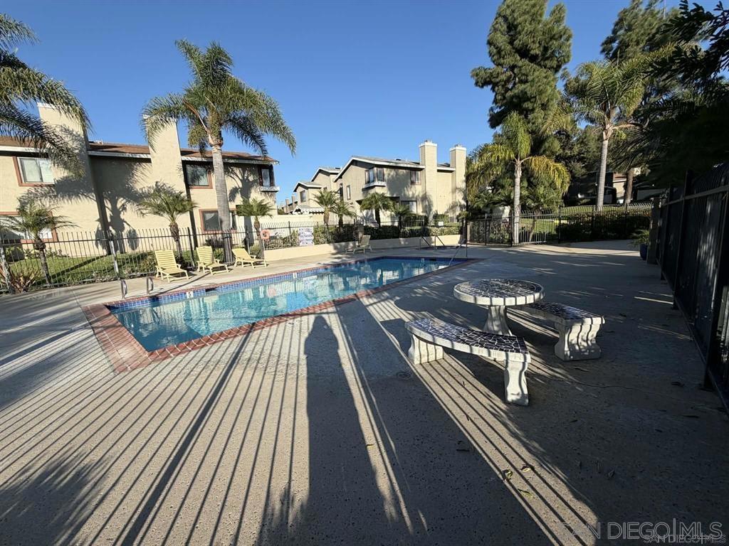 1512 Concord Way A Property Photo 7