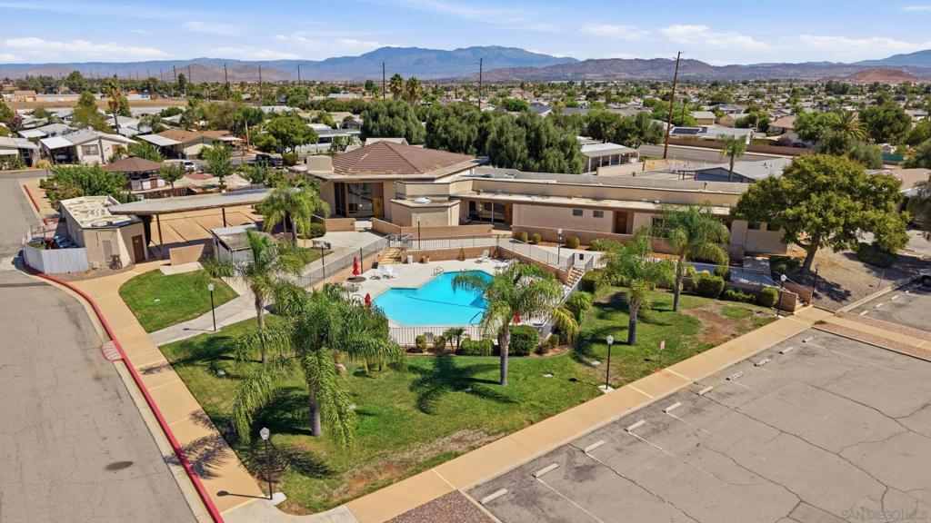 27701 Murrieta Spc 48 Property Photo 14