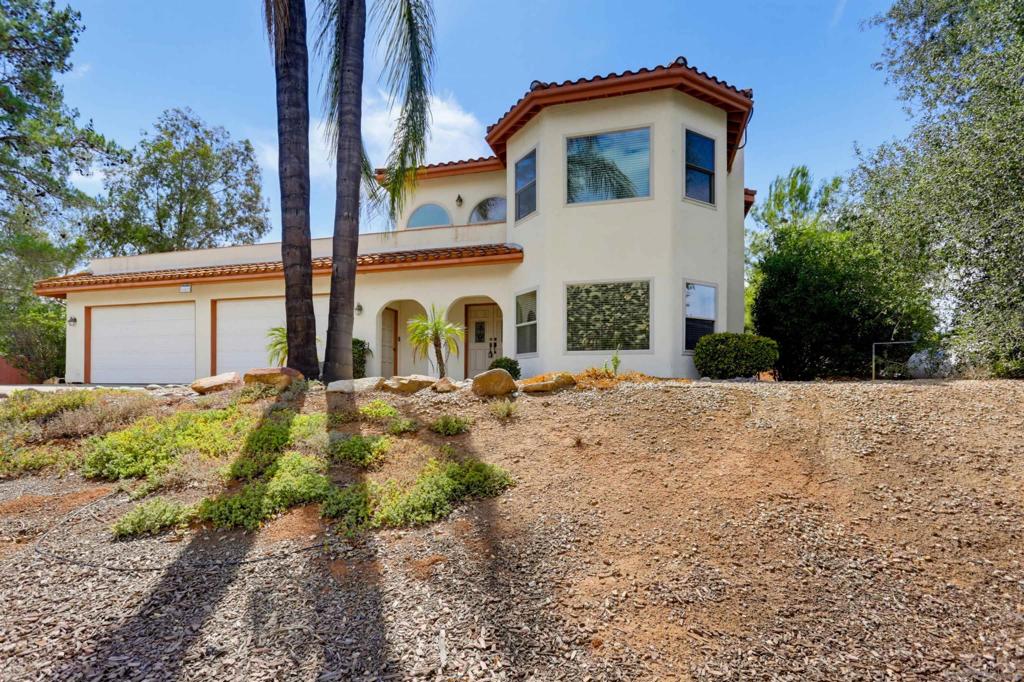 16819 Daza Dr Property Photo 2