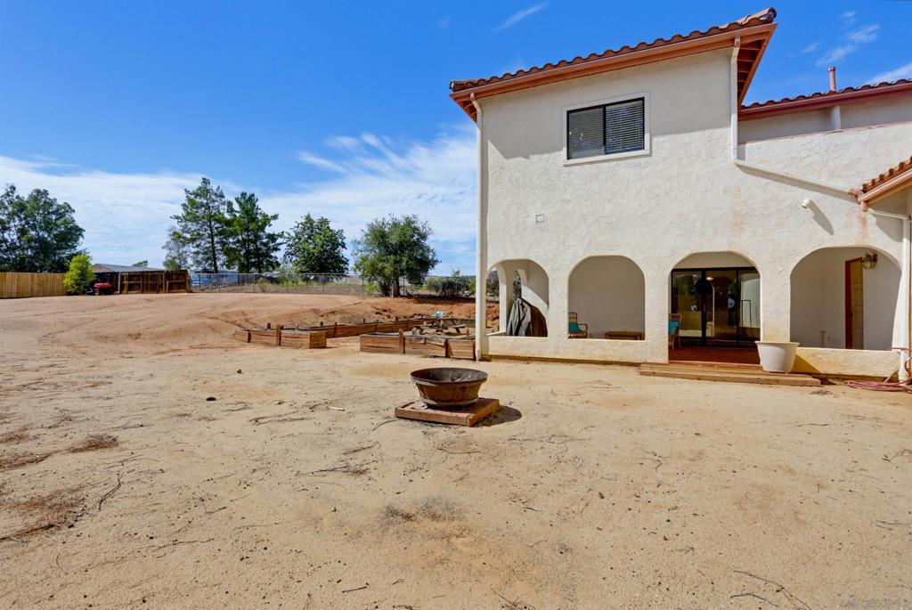 16819 Daza Dr Property Photo 37