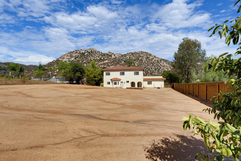 16819 Daza Dr Property Photo 39