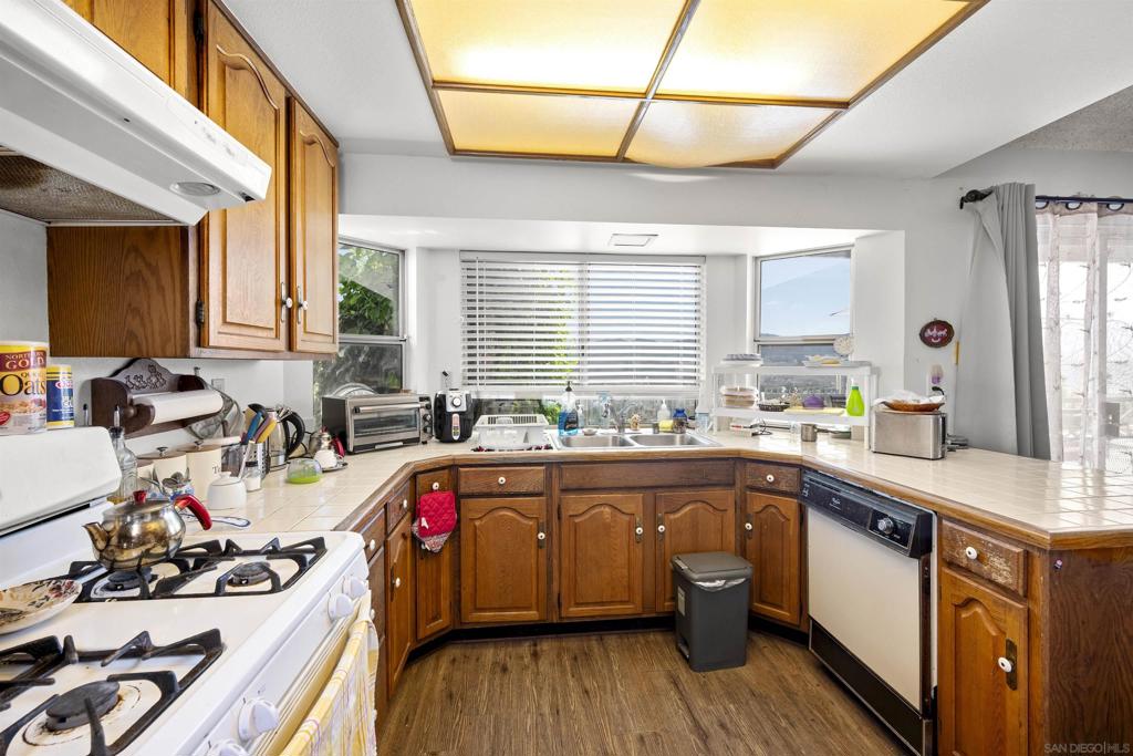 2336 Wind River Rd Property Photo 10