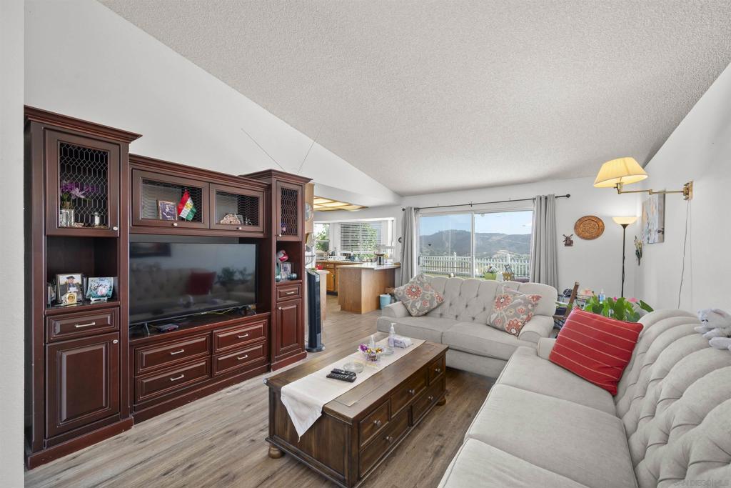 2336 Wind River Rd Property Photo 12