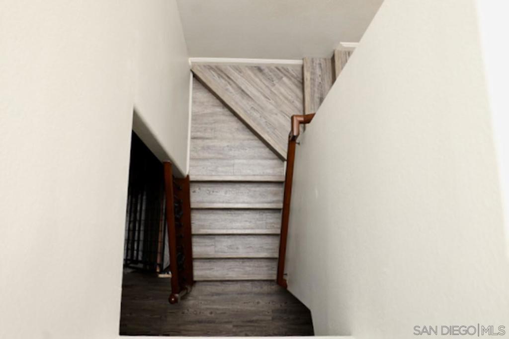 1640 Calle De La Flor Property Photo 22