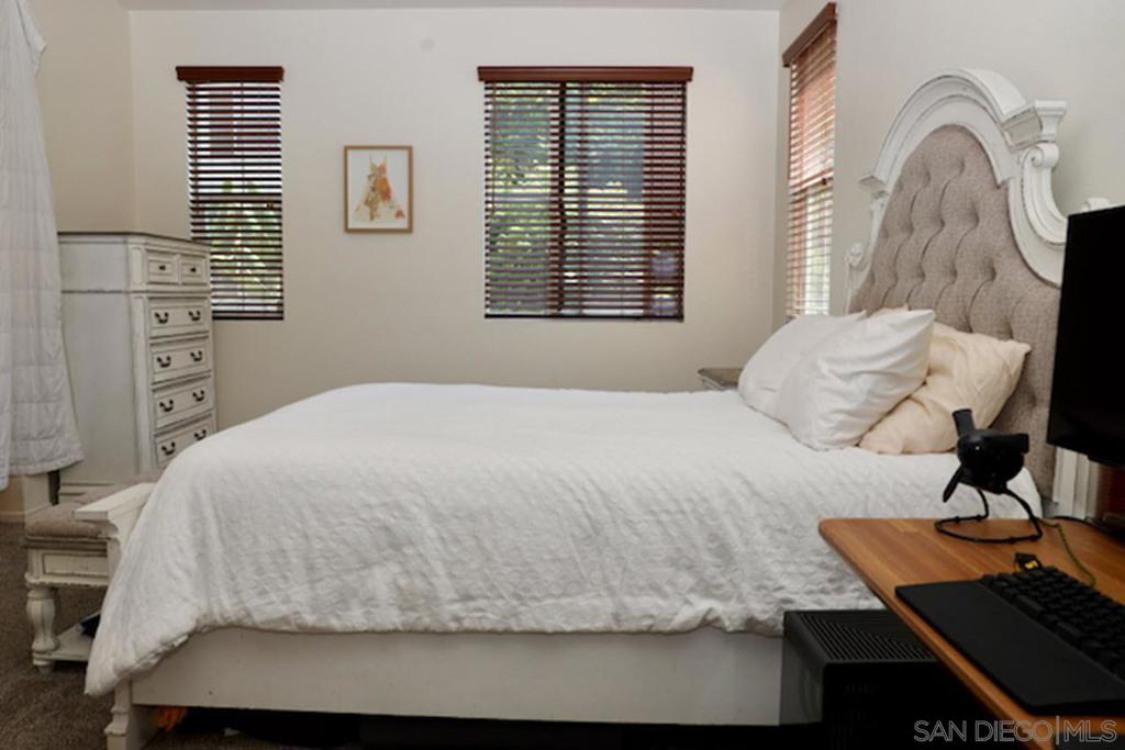 1640 Calle De La Flor Property Photo 25