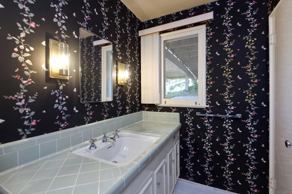 7755 Ludington Place Property Photo 18