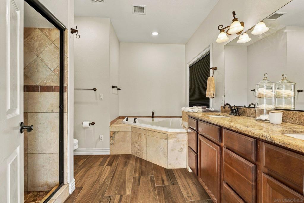 15107 La Plata Ct Property Photo 43
