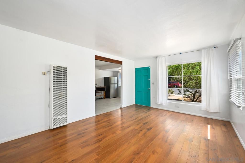 6074 Rock St Property Photo 6