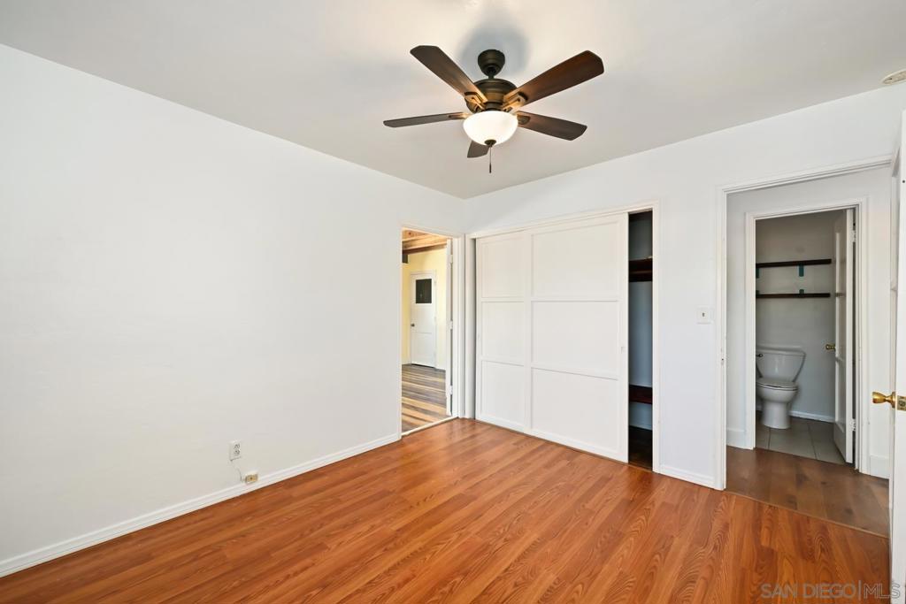 6074 Rock St Property Photo 9