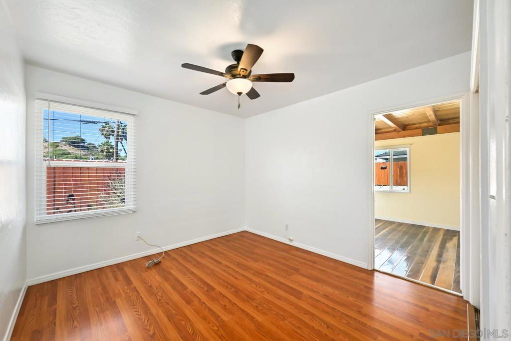 6074 Rock St Property Photo 10