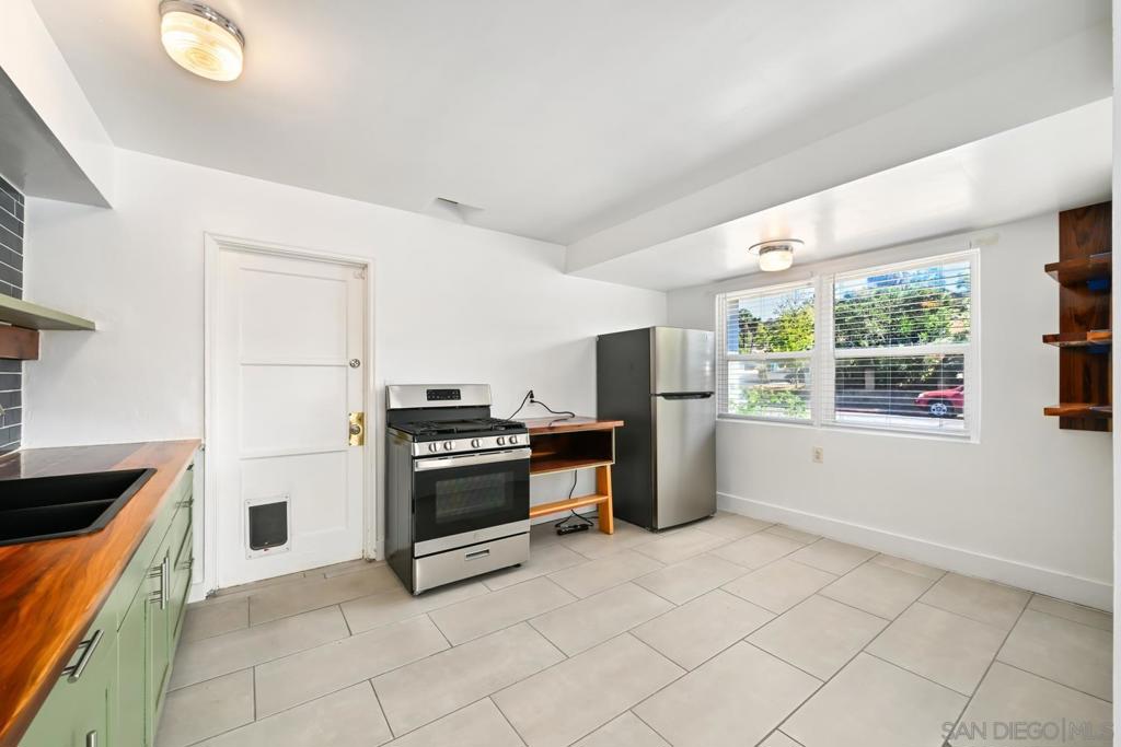 6074 Rock St Property Photo 17