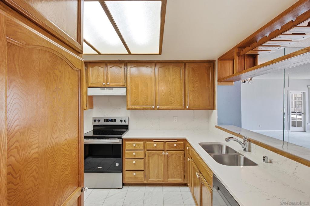 5805 Friars 2308 Property Photo 7
