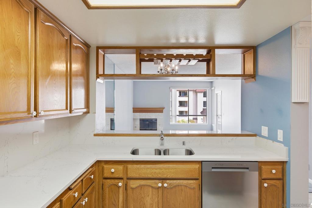 5805 Friars 2308 Property Photo 9