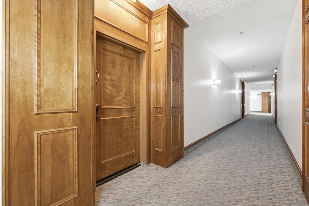 5805 Friars 2308 Property Photo 13
