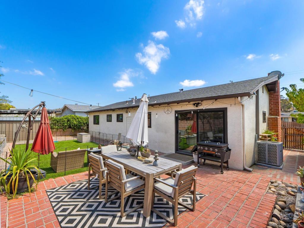 1482 El Prado Property Photo 33