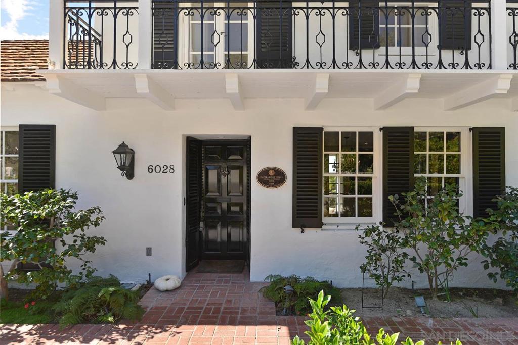 6028 Folsom Property Photo 3
