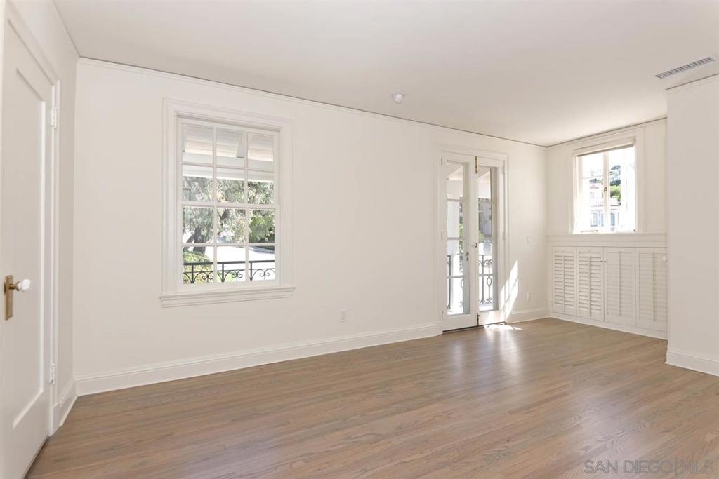 6028 Folsom Property Photo 19