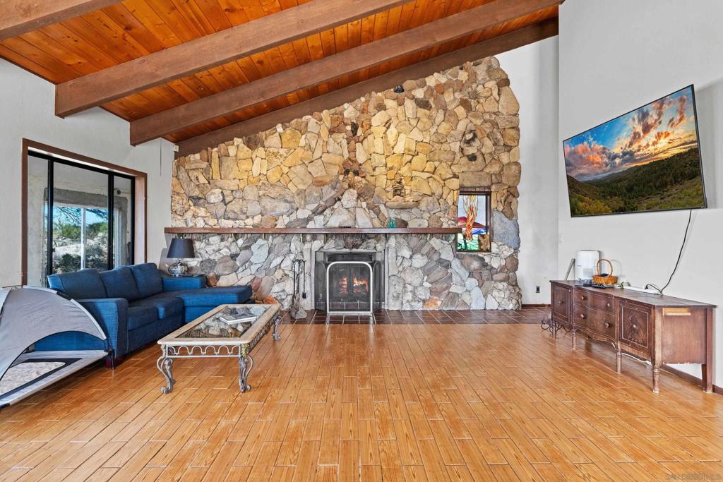2513 Tecate Divide Road Property Photo 5
