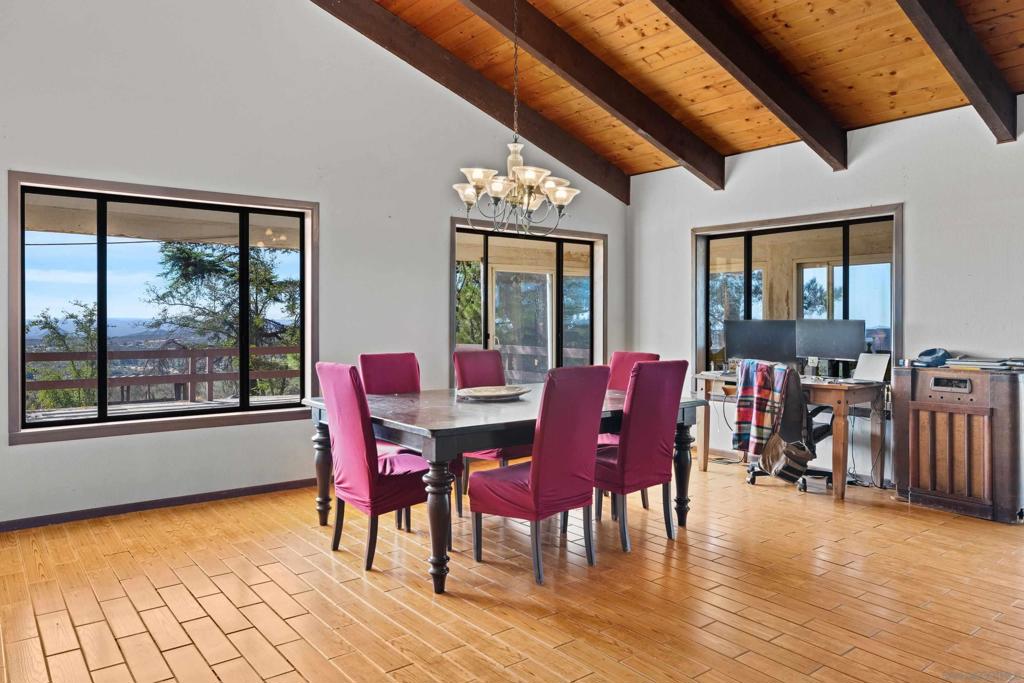 2513 Tecate Divide Road Property Photo 10