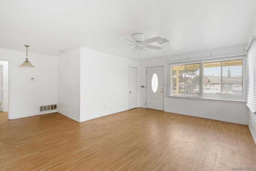 1039 Alveda Ave Property Photo 7