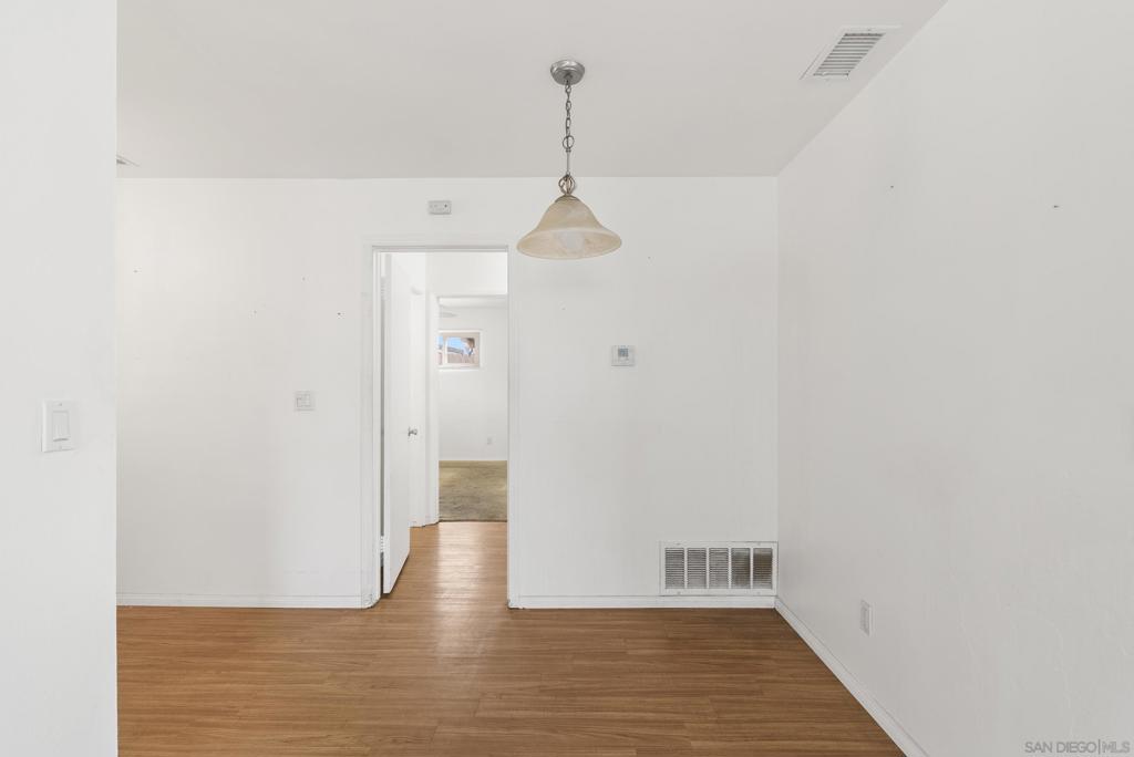 1039 Alveda Ave Property Photo 10