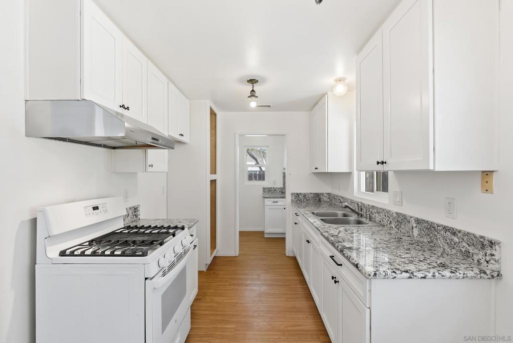 1039 Alveda Ave Property Photo 13