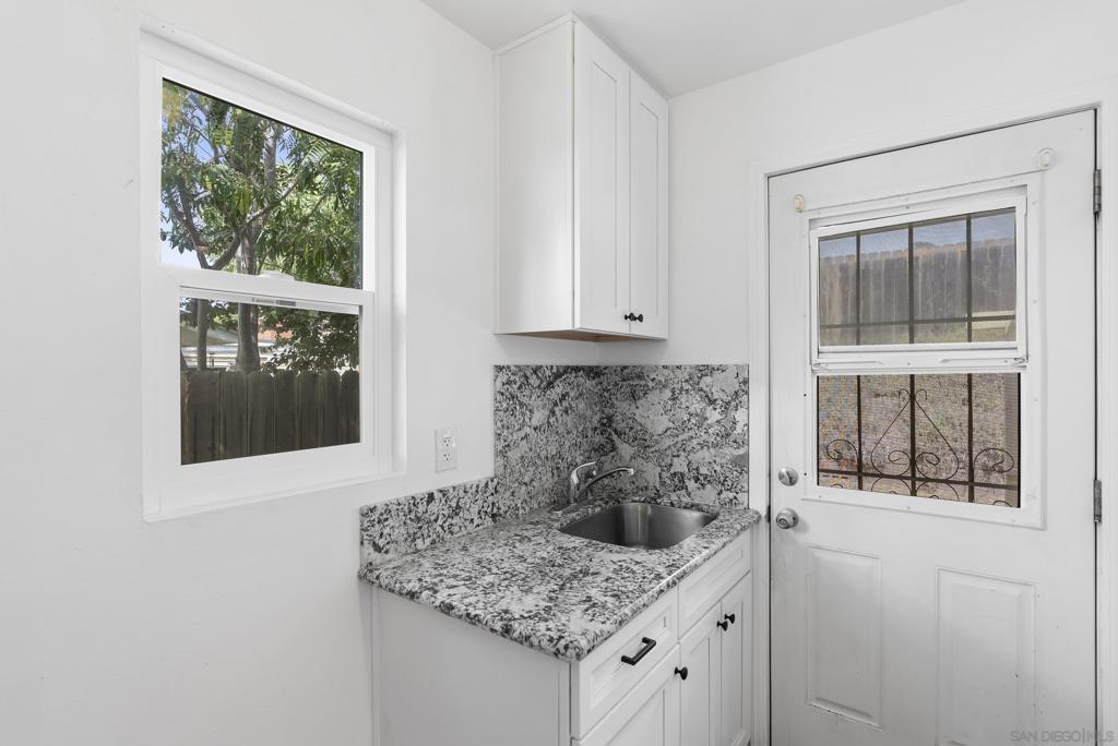 1039 Alveda Ave Property Photo 16