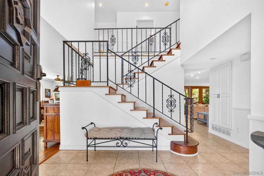 9370 Viento Fuerte Property Photo 3