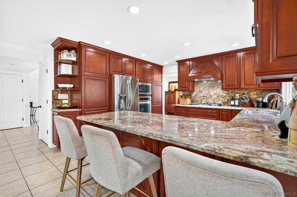 9370 Viento Fuerte Property Photo 14