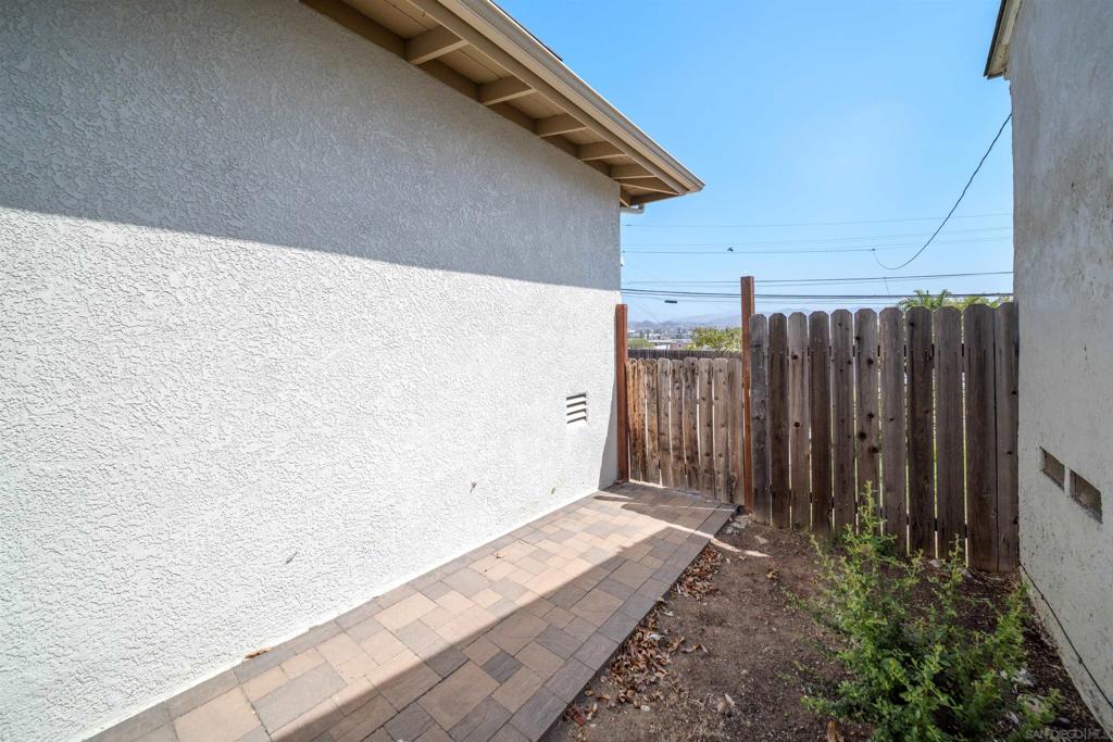 649 N Cuyamaca Property Photo 4