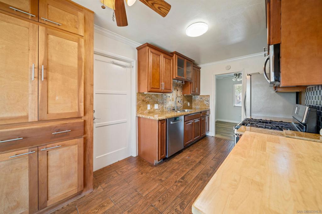 649 N Cuyamaca Property Photo 14