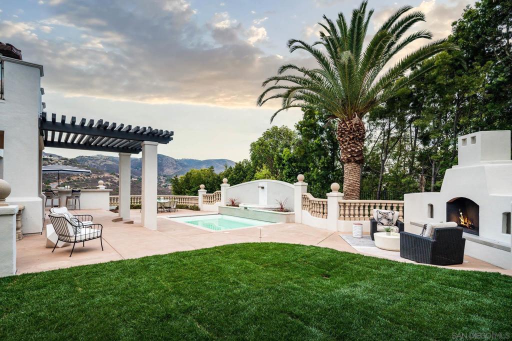 7823 Calle Cima Property Photo 33