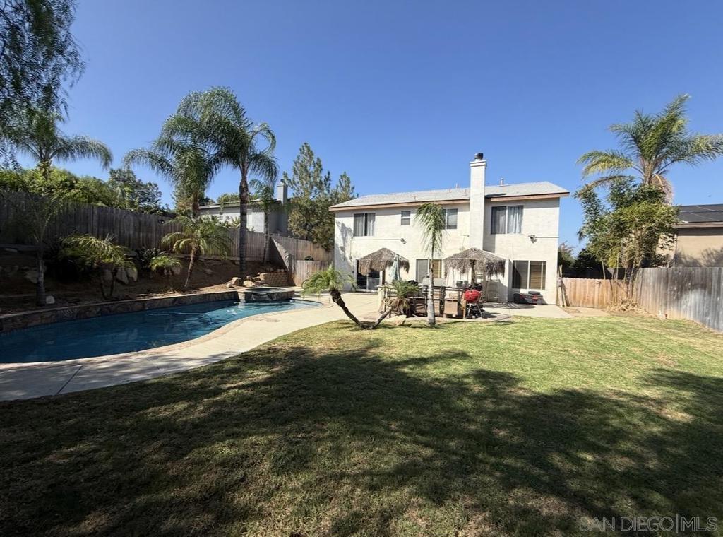 9625 Pino Property Photo 3