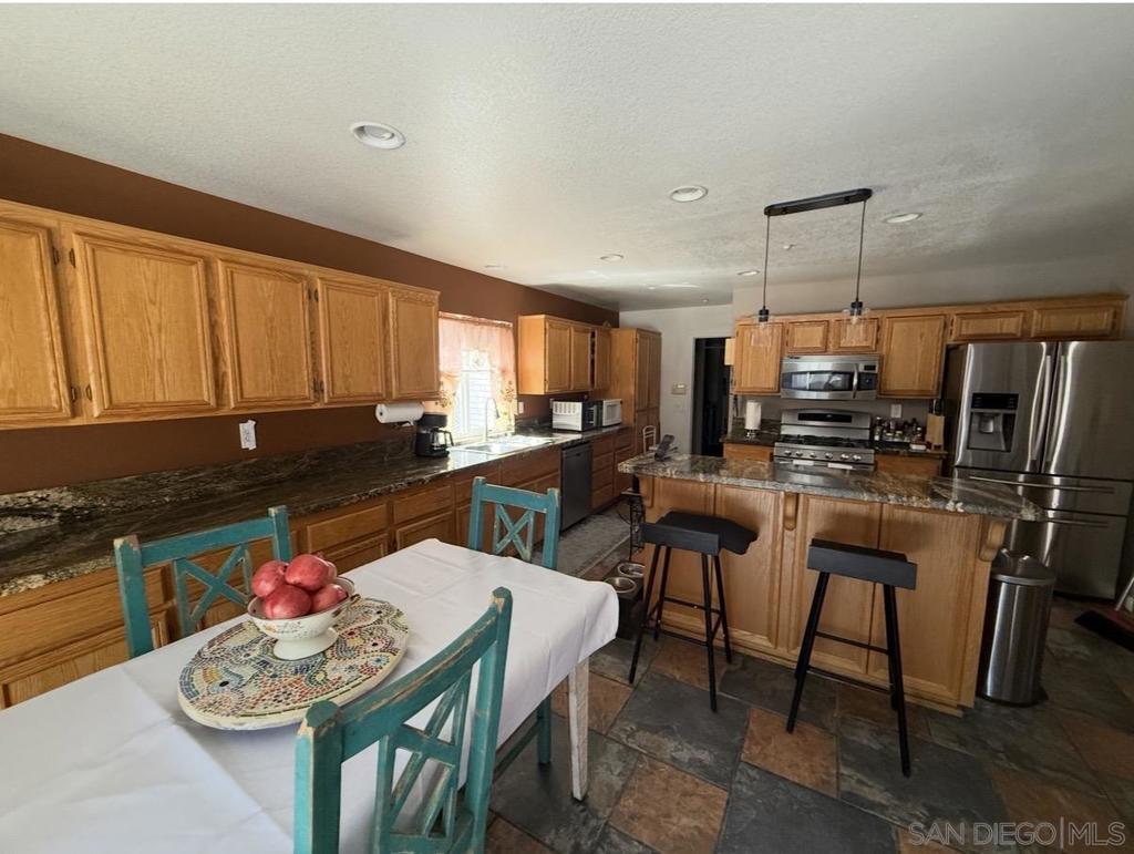 9625 Pino Property Photo 7