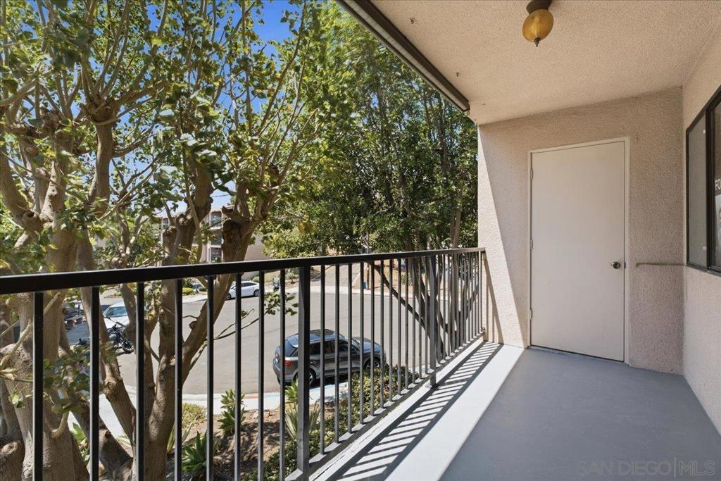7855 Cowles Mountain Ct. A15 Property Photo 16
