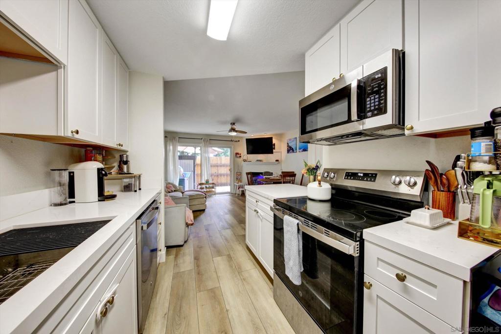 4777 Seminole Dr 119 Property Photo 21