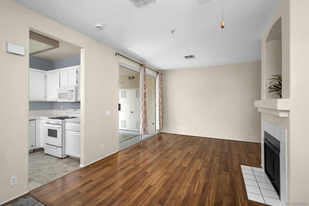 11454 Via Rancho San Diego 208 Property Photo 8