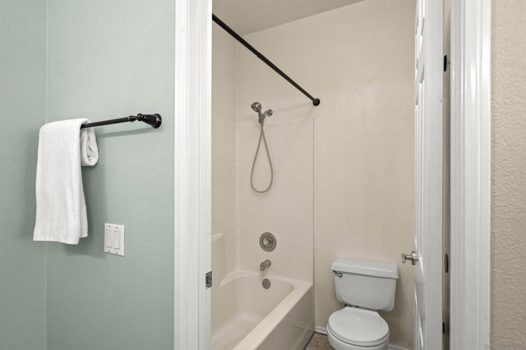 11454 Via Rancho San Diego 208 Property Photo 24