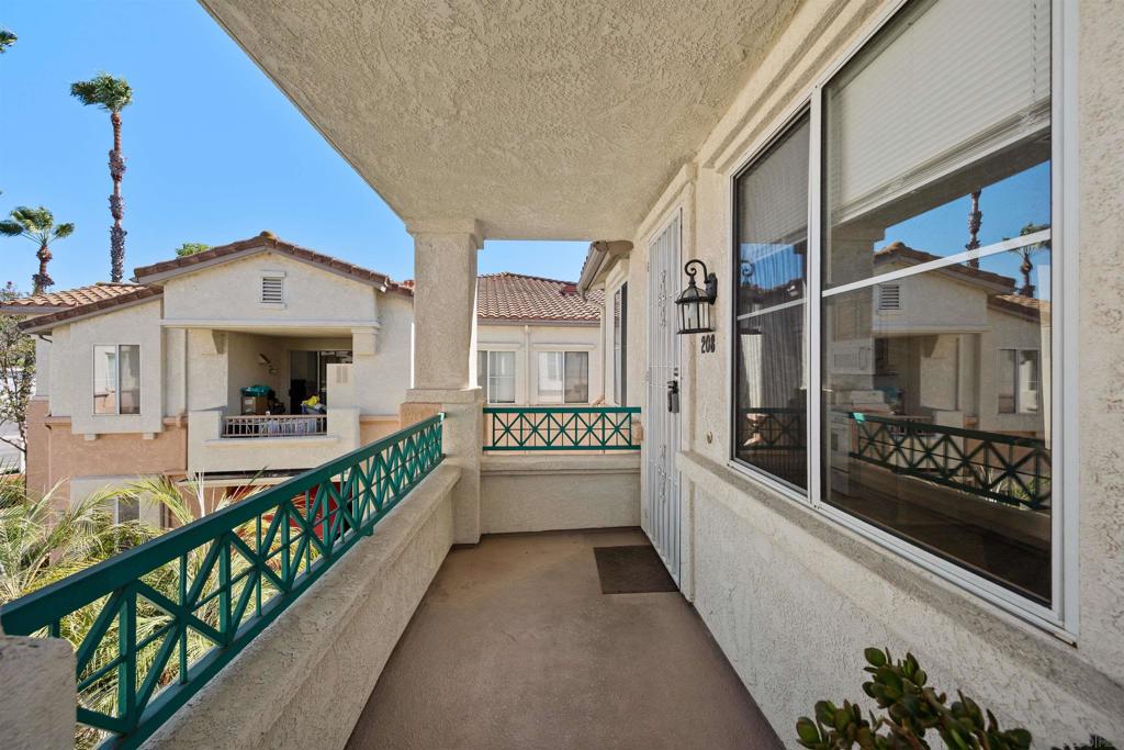 11454 Via Rancho San Diego 208 Property Photo 42