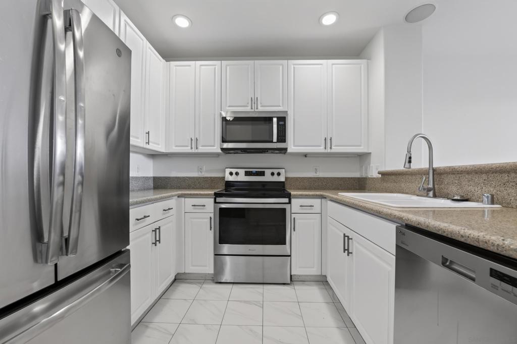 1601 India St. 111 Property Photo 2