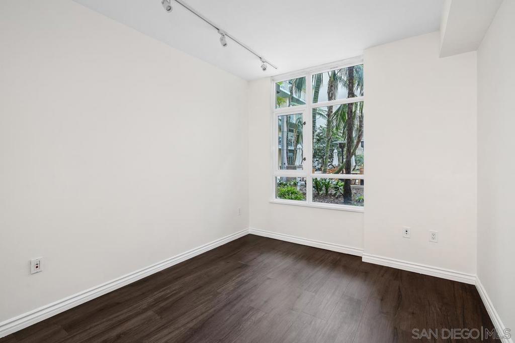 850 Beech St 203 Property Photo 15