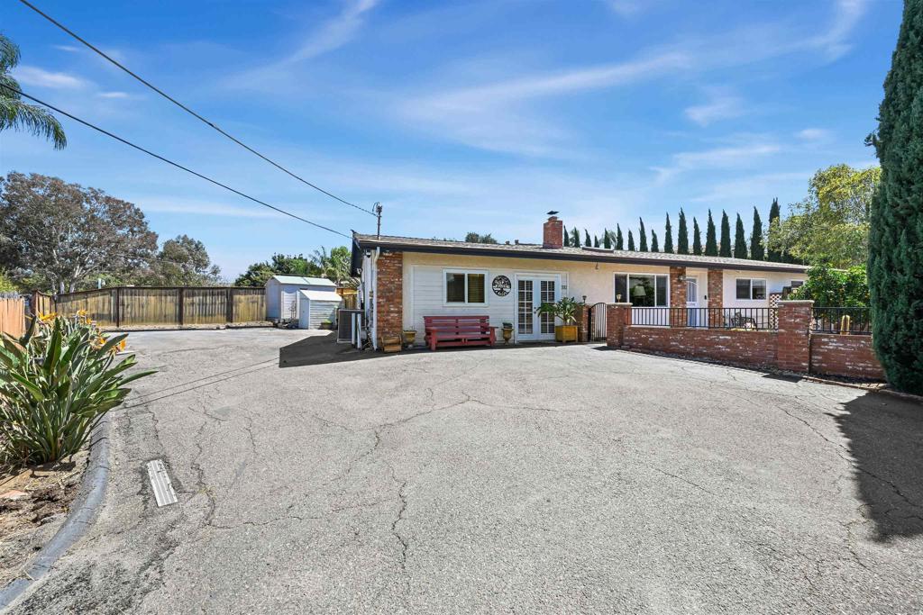 332 Bandini Property Photo 2