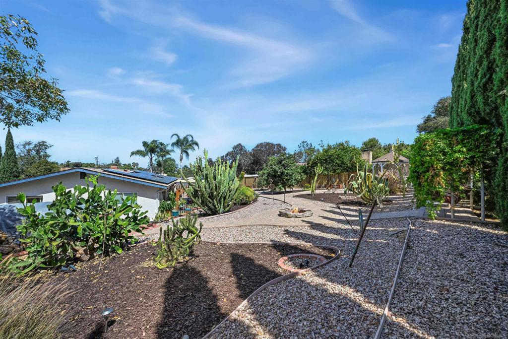 332 Bandini Property Photo 30
