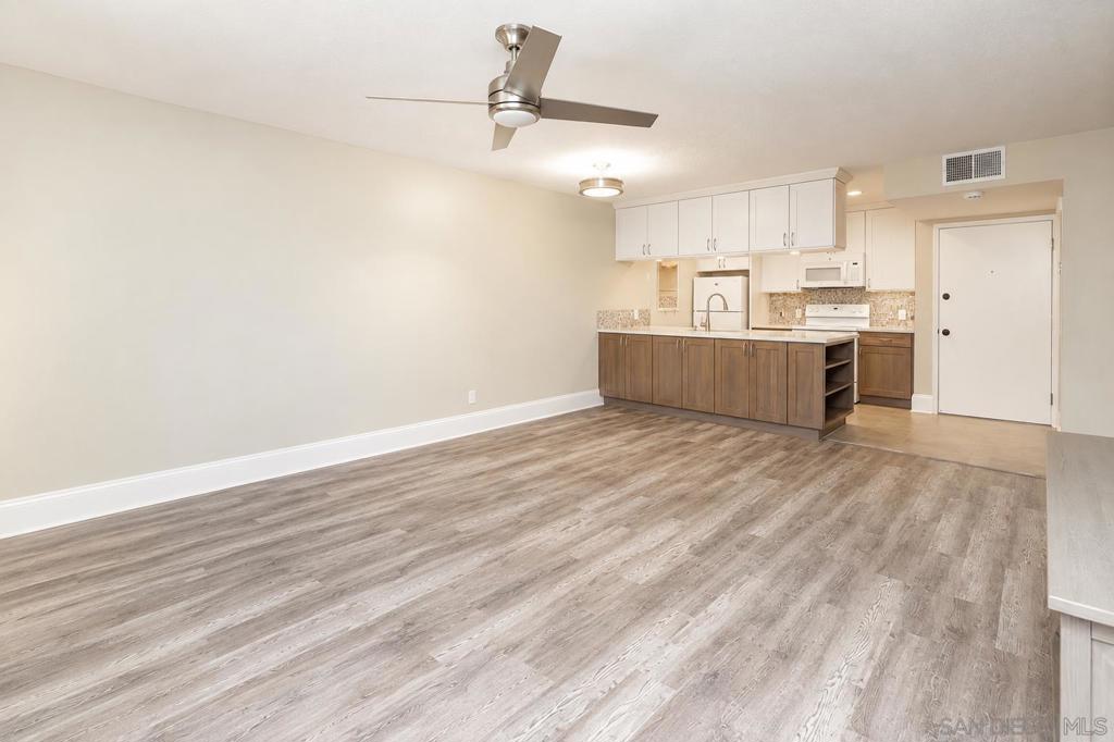 10737 San Diego Mission Road 110 Property Photo 5