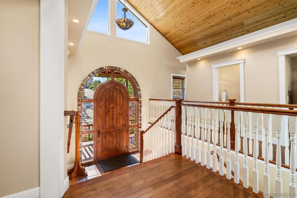 241 Orion Way Property Photo 8