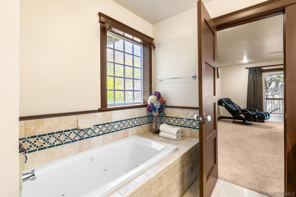241 Orion Way Property Photo 30