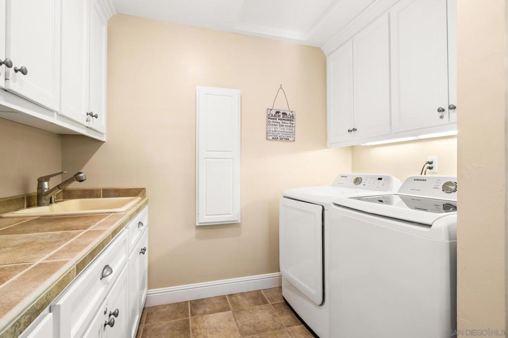 241 Orion Way Property Photo 36