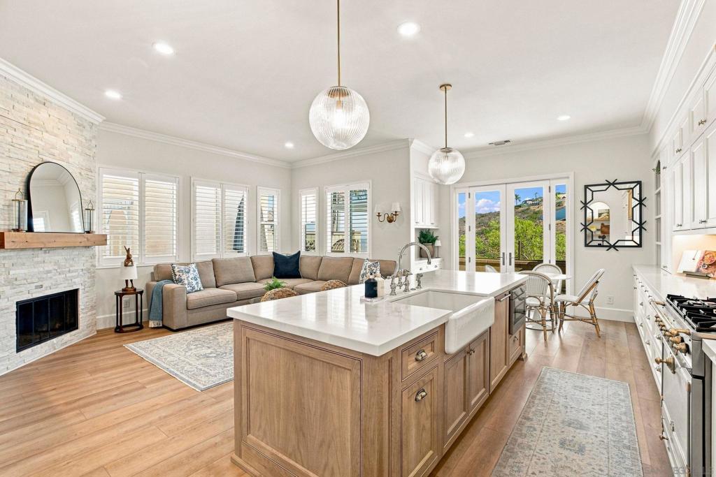 11277 Miro Circle Property Photo 1